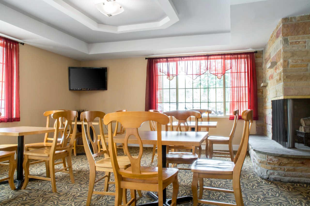 Econo Lodge Hotel Bradford Eksteriør billede